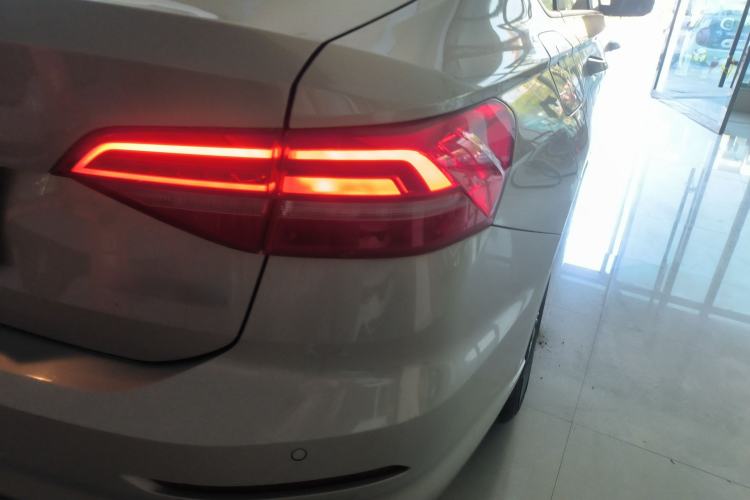 Used Volkswagen Lavida 2019 Lavida Start 1.5L Automatic Trendy Version China VI Standard
