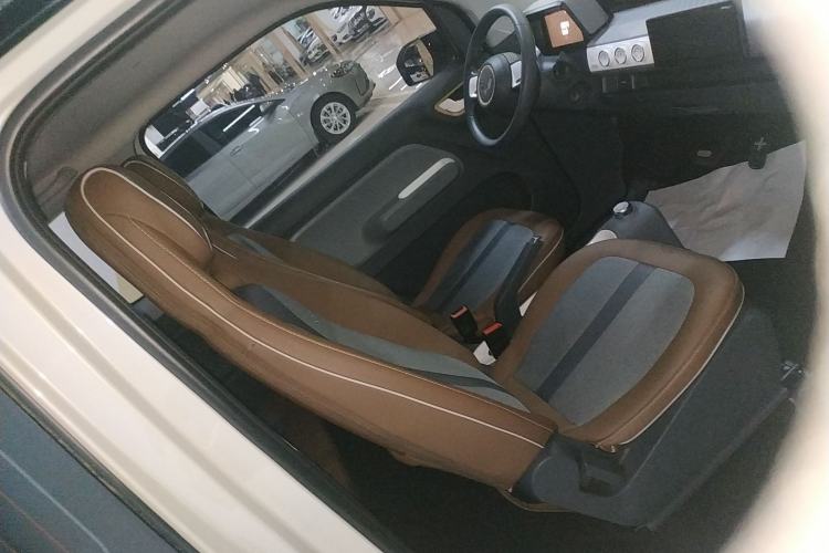 Used Wuling Hongguang MINIEV 2022 GAMEBOY 200km Gaming Edition with Lithium Iron Phosphate
