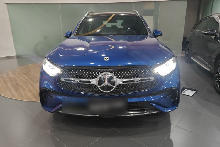 Used Mercedes-Benz GLC 2023 Refreshed GLC 300 L 4MATIC Dynamic Version 7-Seater
