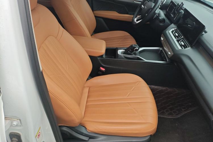 Used Haval H5 2023 2.0T Automatic All-Wheel Drive LinkedIn Gasoline
