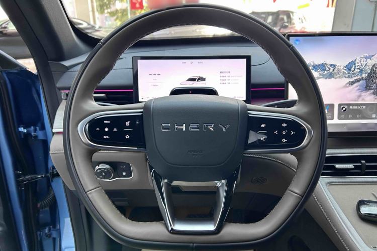 Used Chery Tiggo 8 PLUS C-DM 2025 1.5T 116 km Prestige Version 5 Seats
