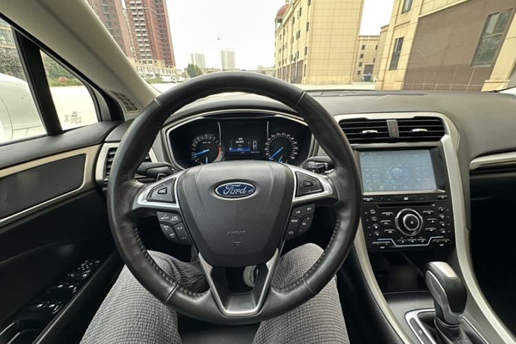 Used Ford Mondeo 2013 2.0L GTDi 200 Fashion Edition
