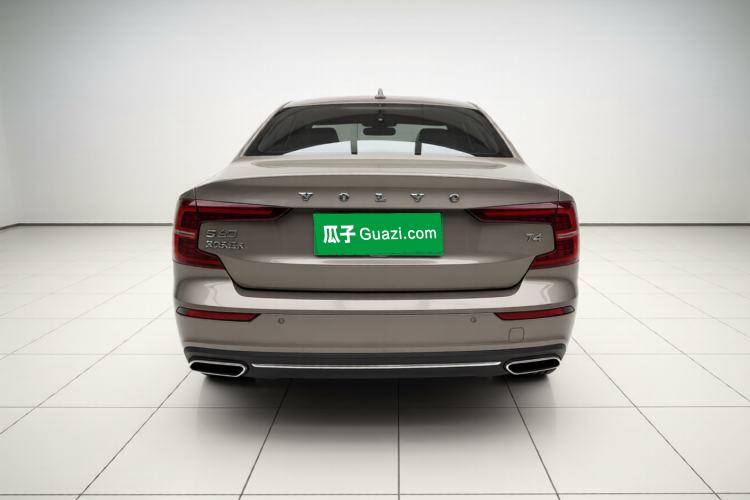 Used Volvo S60 2021 T4 Zhiyuan Luxury Edition