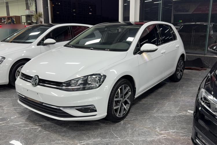 Used Volkswagen Golf 2020 200TSI DSG Comfortable and Ambitious Edition