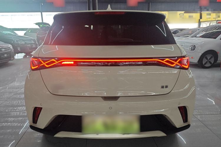 Used BYD Dolphin 2025 420km Free Edition
