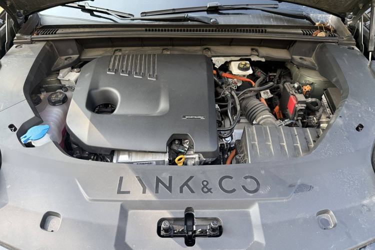 Used Lynk & Co 08 EM-P 2023 220km All-Wheel-Drive Performance Halo
