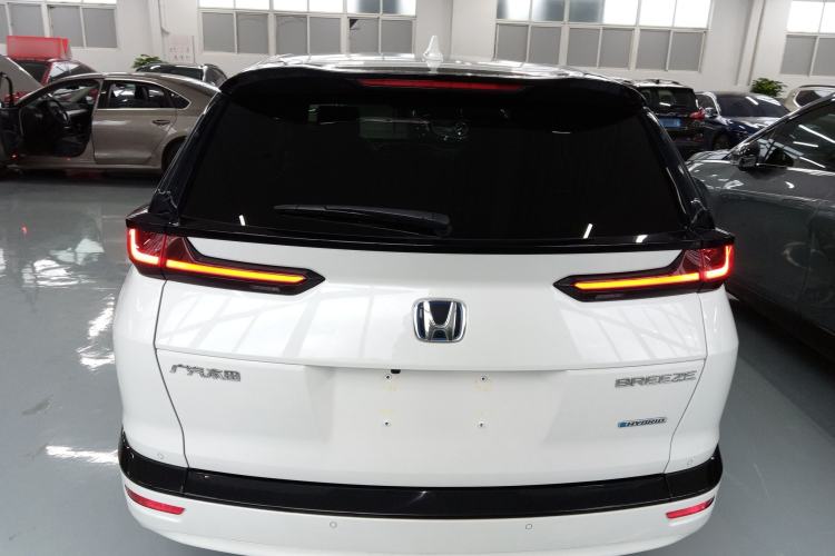 Used Honda Breeze 2021 Rui Hybrid 2.0L 2WD Rui Prestige Edition
