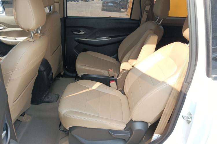 Used Wuling Hongguang 2018 1.5L S Comfort Model L2B
