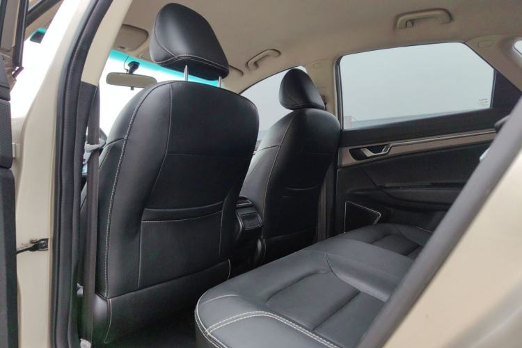 Used Geely Auto Emgrand GS 2016 Elegant Edition 1.8L Manual LingShang Model
