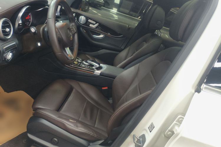 Used Mercedes-Benz GLC 2018 Facelifted GLC 260 4MATIC Dynamic Edition