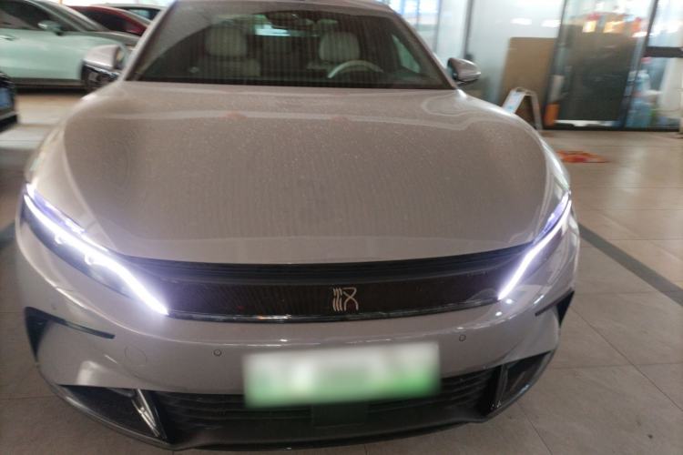 Used BYD Han 2025 EV with 701 km of Laser Radar-Enabled Intelligent Driving
