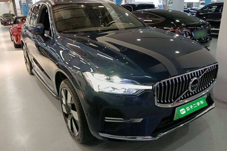 Used Volvo XC60 New Energy 2024 T8 Plug-in Hybrid Long-Range All-Wheel Drive Smart Luxury Edition
