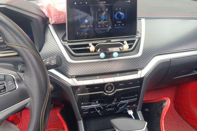 Used Venucia T60 2020 1.6L CVT Smart Drive Version China VI Standard