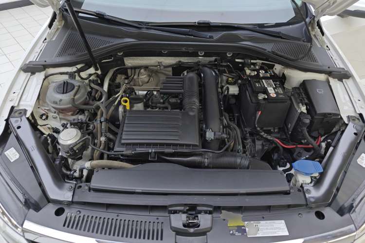 Used Volkswagen Lamando 2019 230TSI DSG Fashion Edition China VI
