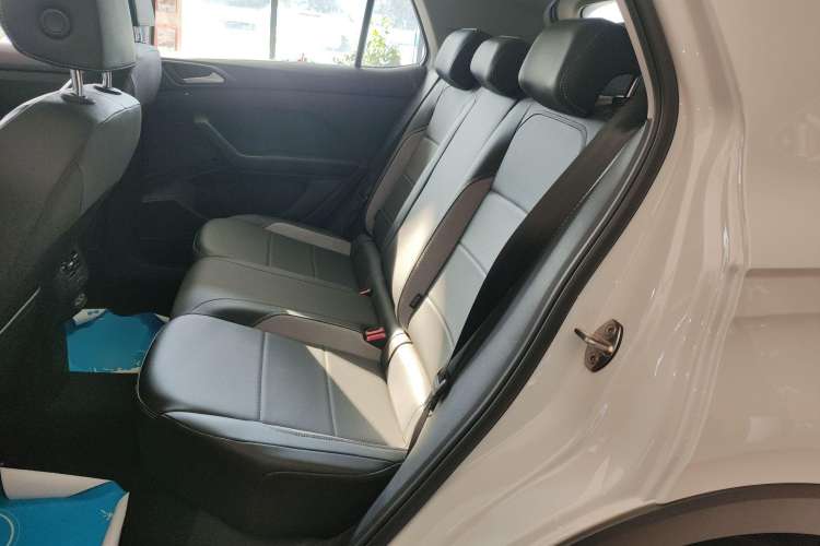 Used Volkswagen Tacqua 2021 280TSI DSG EnjoyPro Smart Connectivity Version
