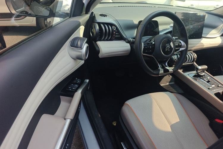 Used BYD Yuan PLUS 2024 Honor Edition 510KM Beyond Model
