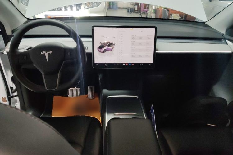 Used Tesla Model Y 2023 Rear-Wheel-Drive Version