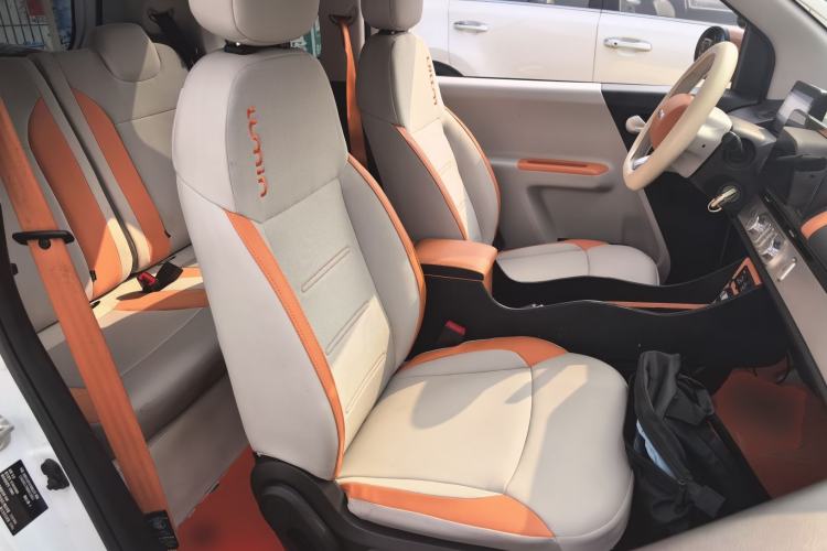 Used  Lumin 2023 301km Honey Dew Edition
