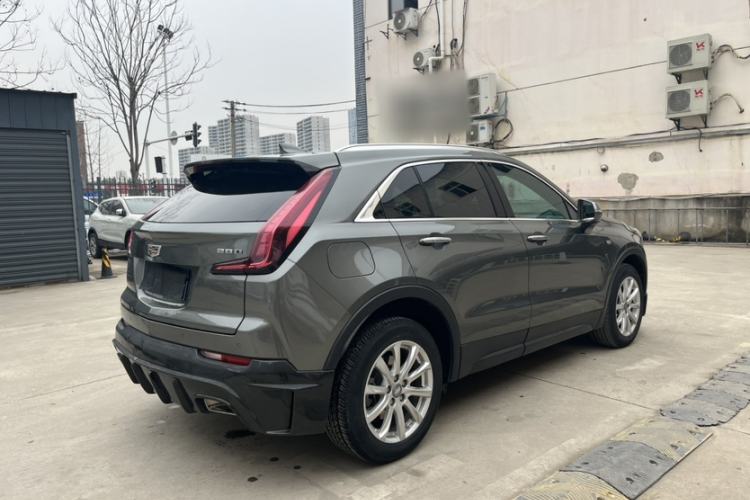 Used Cadillac XT4 2018 28T Two-Wheel Drive Tech Version
