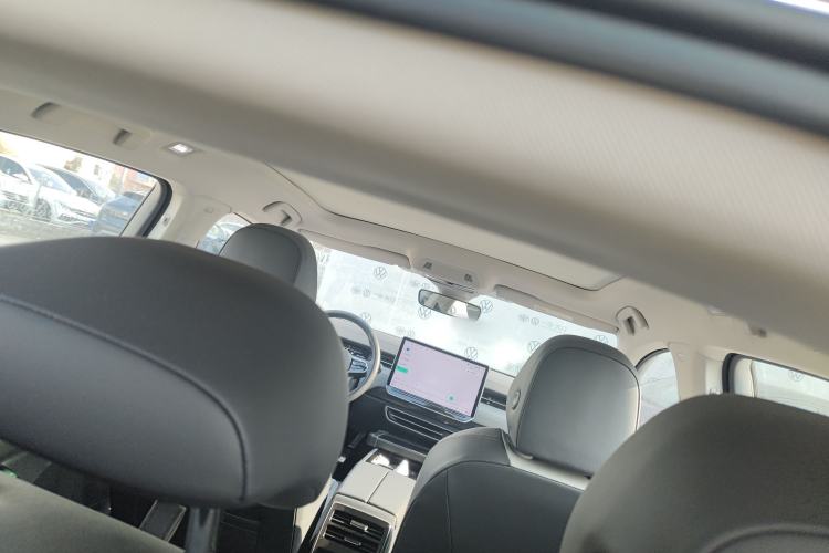 Used Volkswagen ID.7 VIZZION 2024 AIR model
