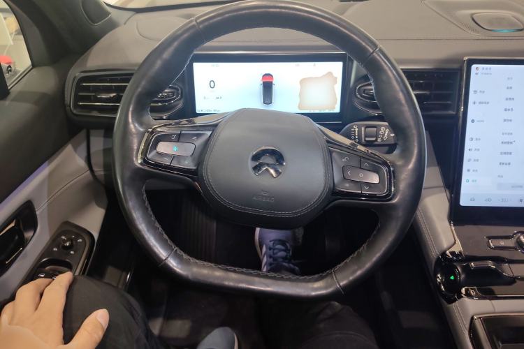 Used Nio ES8 2020 450 km Range 6-Seater Version