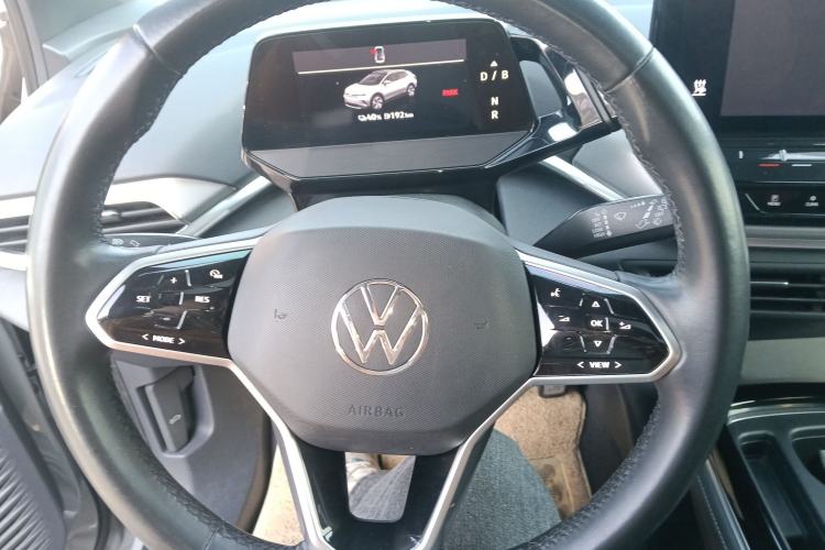 Used Volkswagen ID.4 CROZZ 2021 Long-Range Lite PRO Two-Wheel Drive Version
