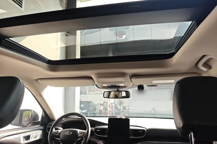 Used Ford Explorer 2020 EcoBoost 285 4x4 Titanium Edition 6 Seats