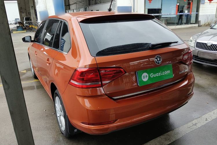 Used Volkswagen Santana 2015 Haval H6 1.6L Automatic Comfort Model
