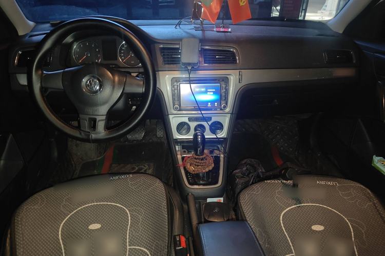 Used Volkswagen Gran Lavida 2013 1.6L Automatic Comfort Model
