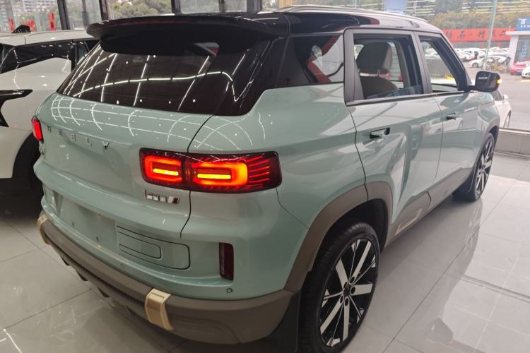 Used Geely Auto icon 2023 1.5TD Chocolate Smoothie Edition
