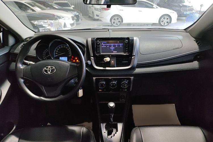 Used Toyota YARiS L 2016 Revised 1.5E CVT Charming Edition