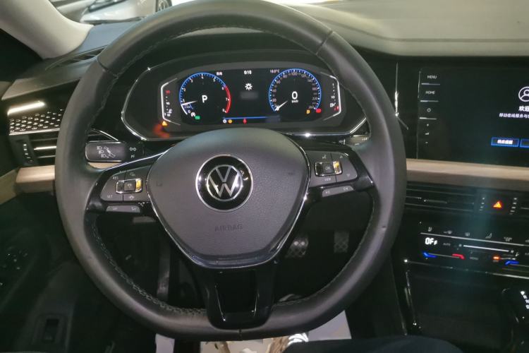 Used Volkswagen Passat 2021 330TSI Luxury Edition
