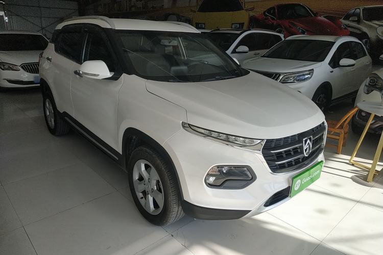Used Baojun 510 2017 1.5L Automatic Fashion Model
