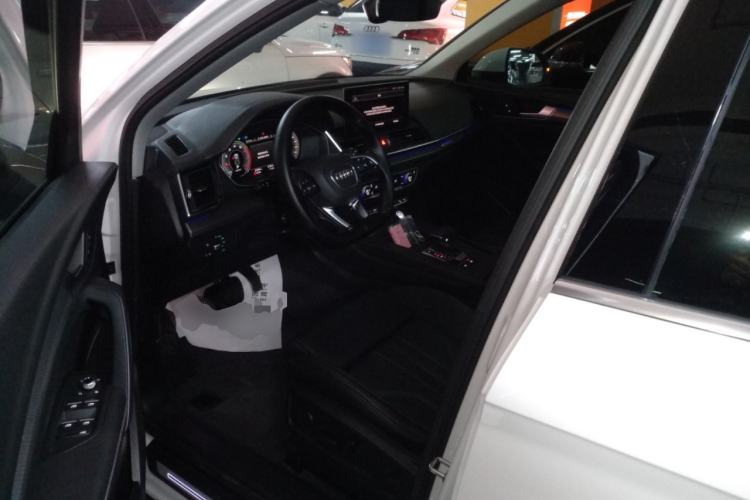 Used Audi Q5L 2022 Updated 40T Luxury Dynamic Edition
