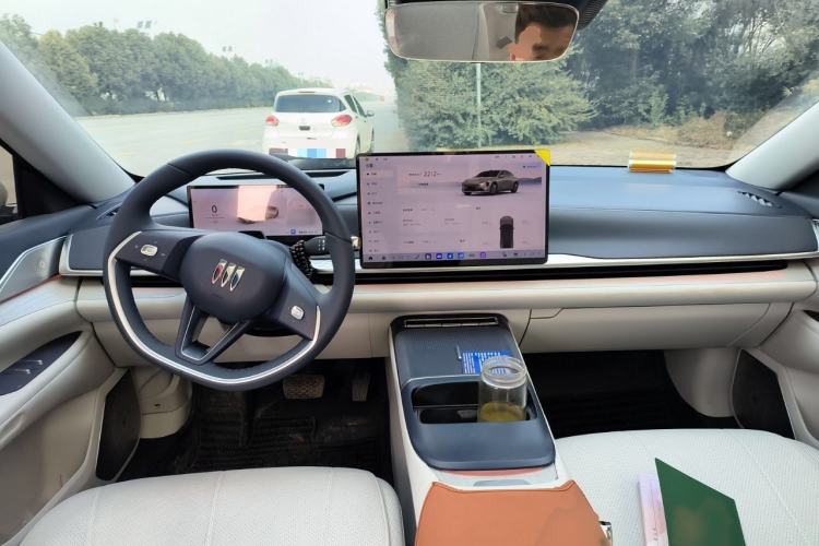 Used Buick L7 2025 Model Luxury Leisure Smart Driving Edition