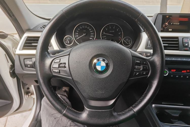 Used BMW 3 Series 2015 320Li Luxury Edition Fashion Model