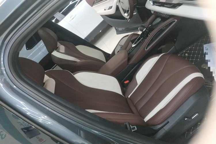 Used Geely Auto Monjaro L 2024 2.0TD High-Power Automatic Two-Wheel Drive Yunqi Version