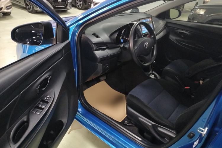 Used Toyota YARiS L 2016 Revised 1.5E CVT Charming Edition
