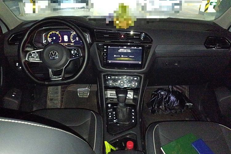 Used Volkswagen Tiguan L 2019 Revised 330TSI Automatic Two-Wheel Drive R-Line Flagship Edition China V Emission Standard
