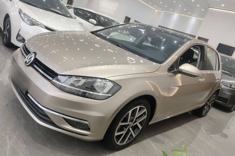 Used Volkswagen Golf 2020 200TSI DSG Comfortable and Ambitious Edition

