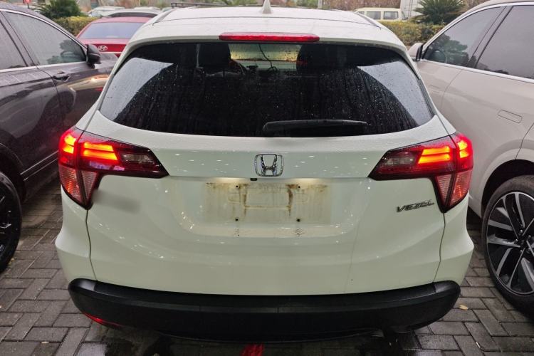 Used Honda Vezel 2017 1.8L CVT Front-Wheel Drive Pioneer Edition
