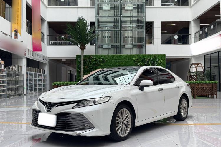 Used Toyota Camry 2018 2.5G Luxury Edition

