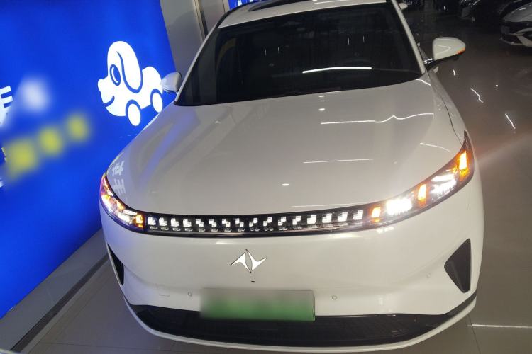 Used  eπ008 2024 210Max Range-Extended Version 6 Seats