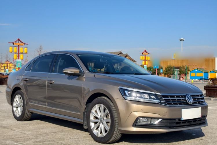 Used Volkswagen Passat 2017 280TSI DSG Luxury Edition
