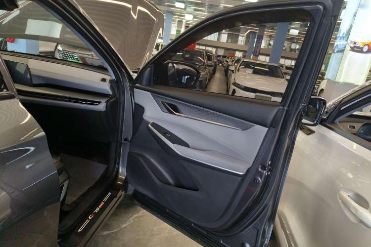 Used Changan CS75 PLUS 2022 2nd Generation 1.5T Automatic Prestige Version
