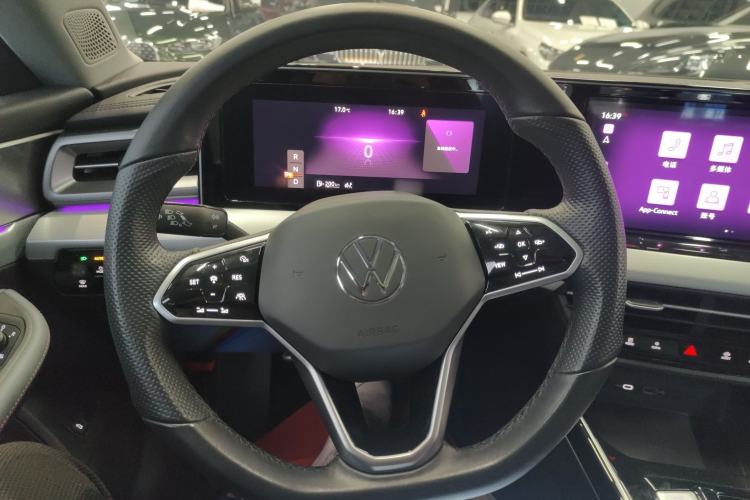 Used Volkswagen Lamando 2023 Lavida L 280TSI DSG Cool & Spicy Edition
