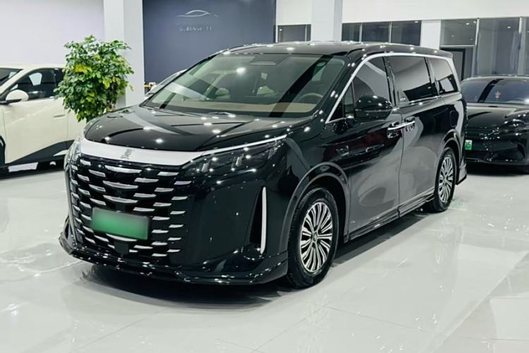 Used BYD Xia 2025 DM-i 1.5T 180km Beyond Edition
