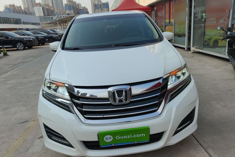 Used Honda Elysion 2016 2.4L Comfort Edition
