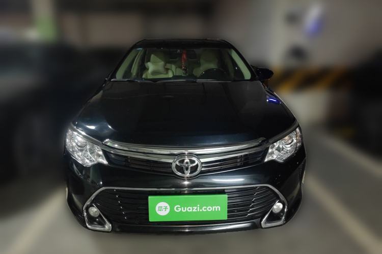 Used Toyota Camry 2016 2.0G 10th Anniversary Leading Edition
