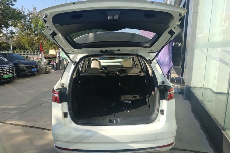 Used BYD Song MAX New Energy 2022 DM-i 105KM Flagship Model